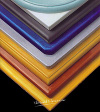 Assortiment de plans émaillés colorés